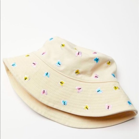 ⭐️ Embroidered Icon Butterfly Bug Boho Peasant Hipster Street Hippie Bucket Hat - Picture 1 of 2